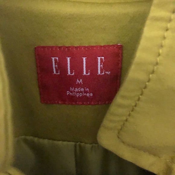 Elle Trench Coat. Size Medium. Fully lined. Color: Mustard Yellow - Picture 7 of 8